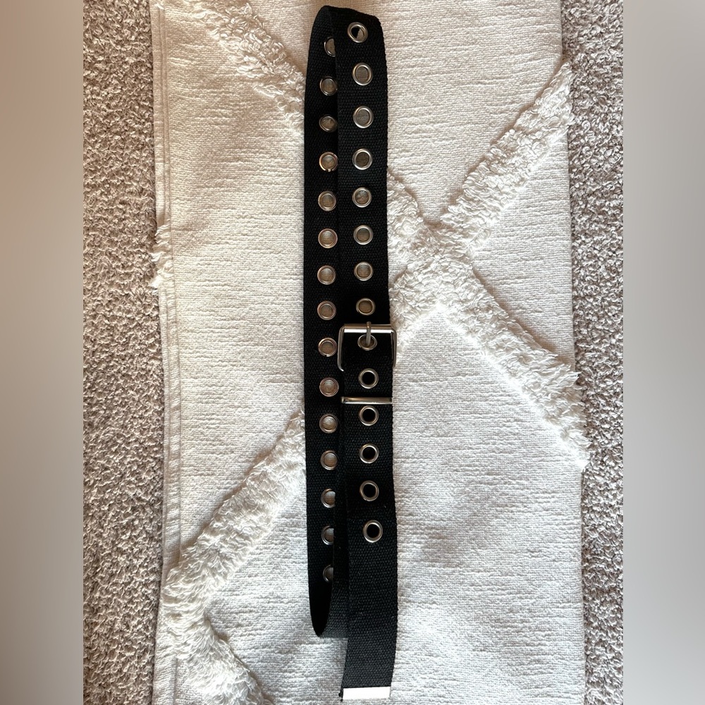 Like New Princess Polly Belt